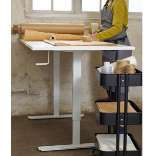 イケア ベカント 電動昇降式デスク 22727。作業台などに！