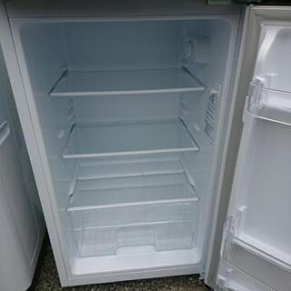 新品同様の120L冷蔵庫と4.5kg洗濯機の2点セット  E