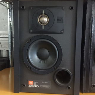 JBL J213PRO(スピーカー)/ONKYO(コンポ)-