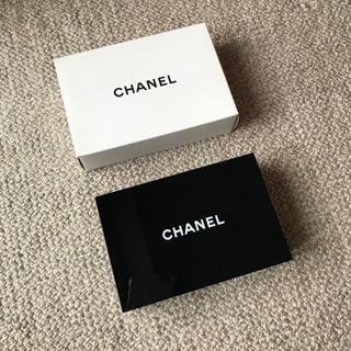 CHANEL ノベルティーケース