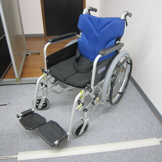【中古】　車椅子 （カワムラ製自走式)
