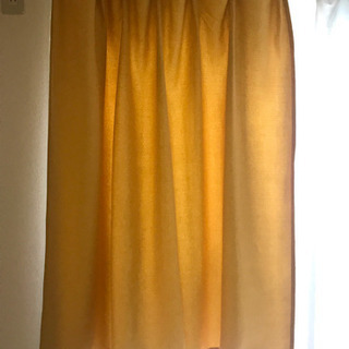 1級遮光　カーテン　1枚のみ　長さ135cm 幅145cm