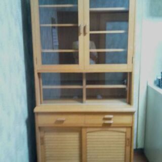 木製食器棚(無料)