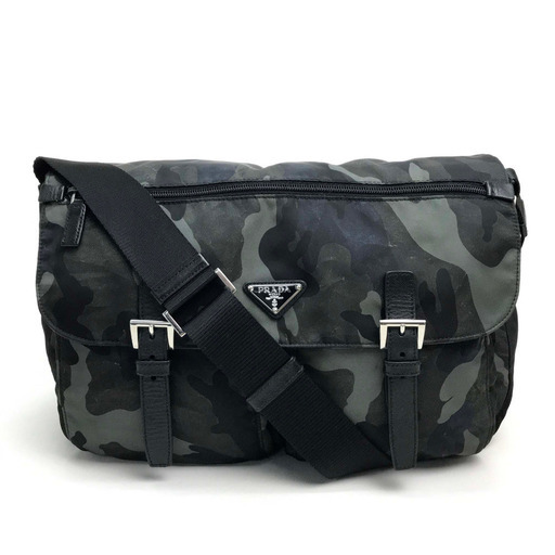中古 中古良品 バッグ緑黒 Prada プラダ ショルダーバッグ あす楽対応 送料無料 Prada プラダ メッセンジャーバッグ Refe 元町のバッグ ショルダーバッグ の中古あげます 譲ります ジモティーで不用品の処分