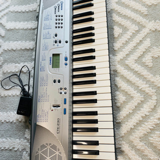 カシオ　電子ピアノ　CTK230