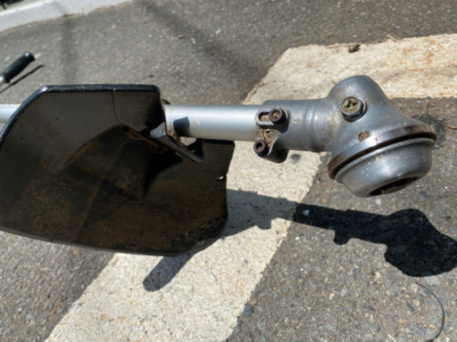中古品 リョービ エンジン刈払機 EKK-220A 刃物径230mm 2サイクル混合 排気量21,7ml : 愛知県清須市・中古工具専門 リサイクルショップ・工具楽屋（くぐらや）