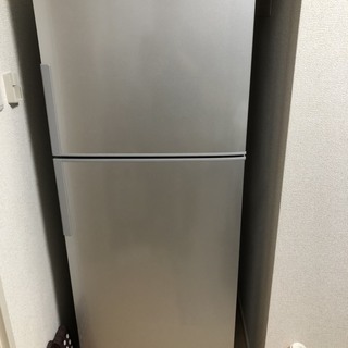 冷蔵庫（シャープ SJ-23X-S）