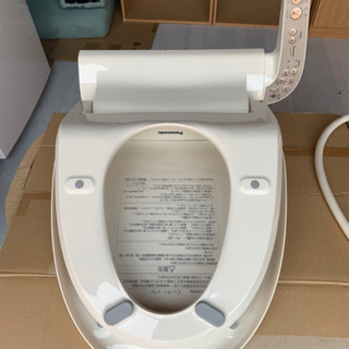 中古にしては美品！Panasonic DL-EMX10-CP 温水洗浄便座 4)パナソニック (panasonic)温水洗浄便座 DL-ENX10-CP(2020年製