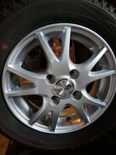 スタッドレスタイヤ アルミホイール タイヤ４本セット 軽自動車用 Taku 大善寺のタイヤ ホイールの中古あげます 譲ります ジモティーで不用品の処分
