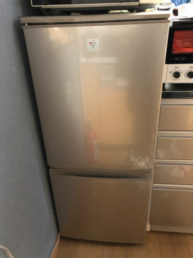 SHARP プラズマクラスター　冷蔵庫
