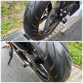 明石市～強烈な加速！比較的美車！KTMの690デュークR！純正豪華