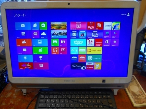 Core i7 TOSHIBA REGZA D712/V7GG(ホワイト)