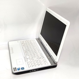 ノートパソコン譲ります。即使える メモリ4G/640G/Core i5/Win10 