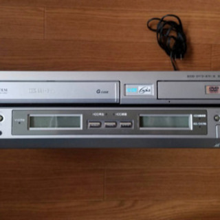 シャープ　HDD DVD VHS レコーダー