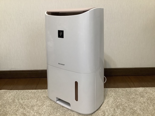 シャープ　除湿機　CVーE71  高濃度プラズマクラスター7000