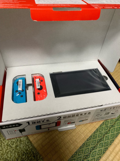 値下げしてます！新型switch 赤青ver