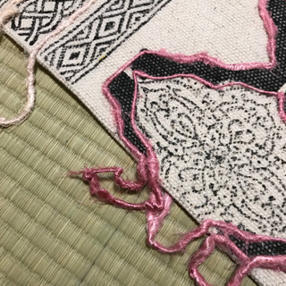 インド綿 刺繍ラグ ハンプティダンプティ