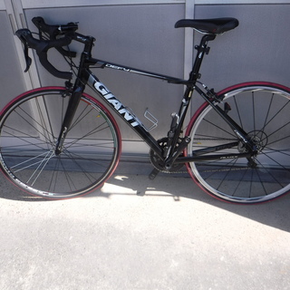 ロードバイク　GIANT　DEFY３