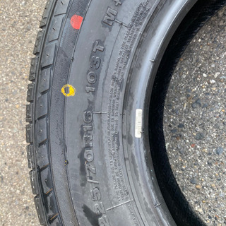 ２２５／７０Ｒ１６　未使用品