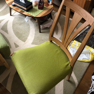 美品ダイニングテーブル木製