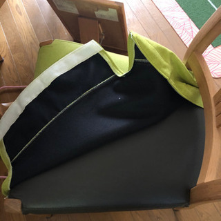 美品ダイニングテーブル木製