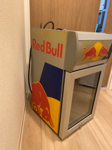 ☆*。Red Bull 冷蔵庫☆*。