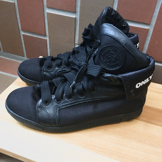 Diesel ディーゼル 靴 スニーカー Dashi 札幌の靴 スニーカー の中古あげます 譲ります ジモティーで不用品の処分 Diesel ディーゼル 靴 スニーカー Dashi 札幌の靴 スニーカー の中古あげます 譲ります ジモティーで不用品の処分