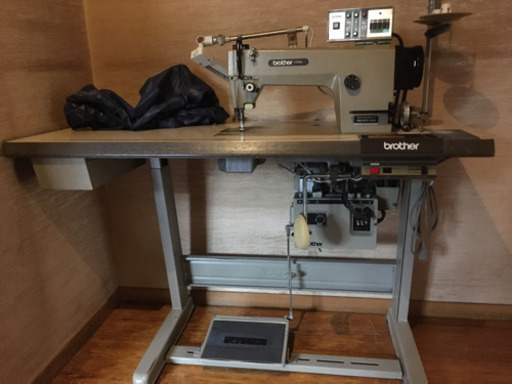 ブラザー工業用ミシン、自動糸切り付き、brother EXEDRA DB2-B737-303