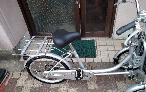 美品☆BRIDGESTONE minna[ミンナ]三輪車 前16吋/後20吋(シルバー