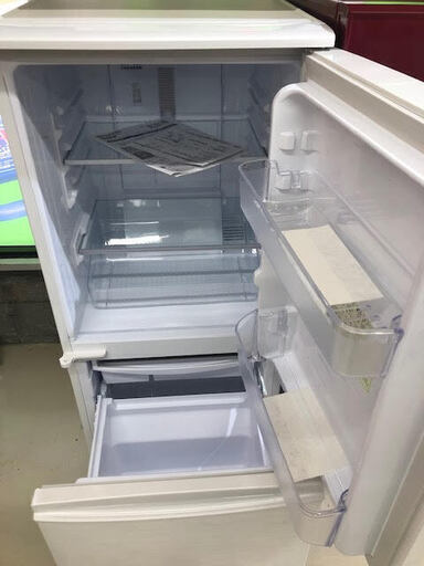 GM059 冷蔵庫 シャープ 137L 6か月保証付き ホワイト SJ-D14E 白