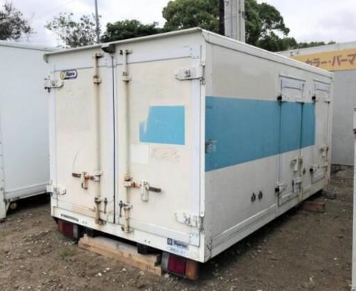 【値下げしました】【2部屋のセパレートタイプ】【3t車でも配送可】保冷 コンテナ 長さ約345cm×幅184cm×高さ176cmくらい 匝瑳市発 配送可  30514