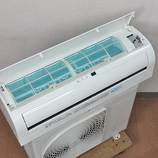 東芝　エアコン　RAS-221E　2013年式 東芝 エアコン RAS-221E 2013年式