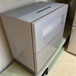 電気食器洗い乾燥機 食洗機 Panasonic パナソニック NP-TZ100-S 2019年