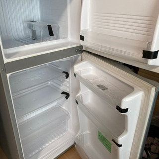 小型冷蔵庫　109リットル