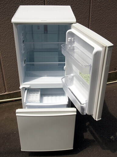 超美品‼️】シャープ 2020年製 137Lノンフロン冷凍冷蔵庫
