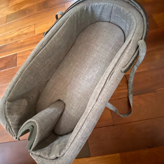 STOKKEストッケ エクスプローリー キャリーコット美品 未使用に近い グレー