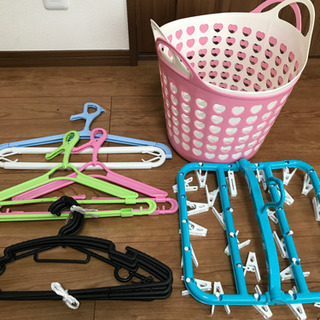 ハンガーセット ピンチハンガー バスタオルハンガー 洗濯カゴ おまめさん 阿佐ケ谷の収納家具 タンス 衣類収納 の中古あげます 譲ります ジモティーで不用品の処分