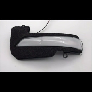 新型ハイラックス(gun125 )シーケンシャルミラーウインカー