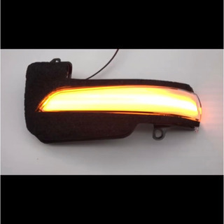 新型ハイラックス(gun125 )シーケンシャルミラーウインカー