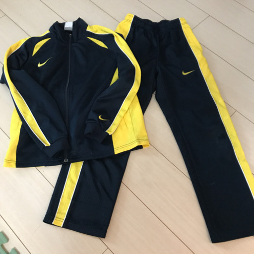 ナイキジャージ上下 笑顔 横浜のスポーツの中古あげます 譲ります ジモティーで不用品の処分 ナイキジャージ上下 笑顔 横浜のスポーツの中古あげます 譲ります ジモティーで不用品の処分