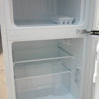 33【6ヶ月保証付】19年製 ハイセンス 93L 冷凍冷蔵庫 HR-B95A 冷蔵67L 冷凍26L - 家電