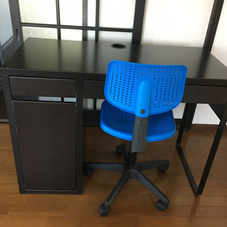 子供用　机と椅子　IKEA