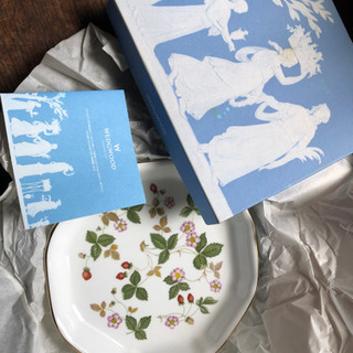 WEDGWOODのお皿とタオルのセット！