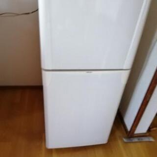 引き取りきまりました。TOSHIBA冷凍冷蔵庫
