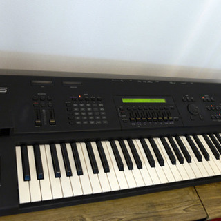 【受付終了】YAMAHA シンセサイザーキーボード SY85