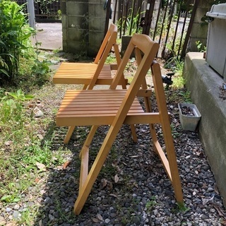 【取り来てくれる限定】木製 折りたたみ椅子 2脚