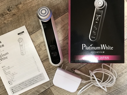 ヤーマン Platinum White プラチナホワイトRF HRF-1 中古美品