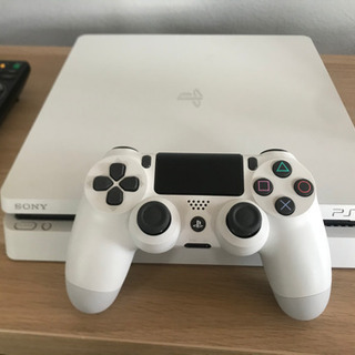PS4本体(白)+ソフト3本