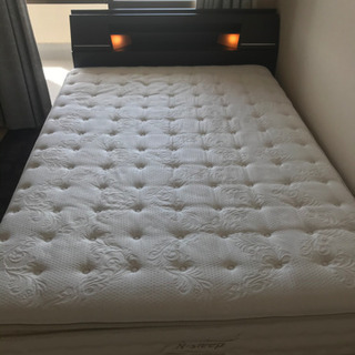 ニトリ　Nsleep付きダブルベット　状態かなり良いです