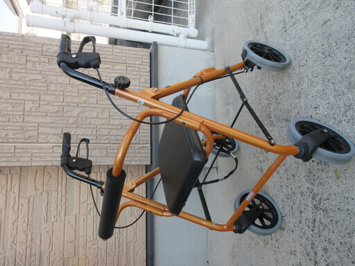 シニアカー　歩行車　ハッピーⅡNB　ほぼ新品　保管
